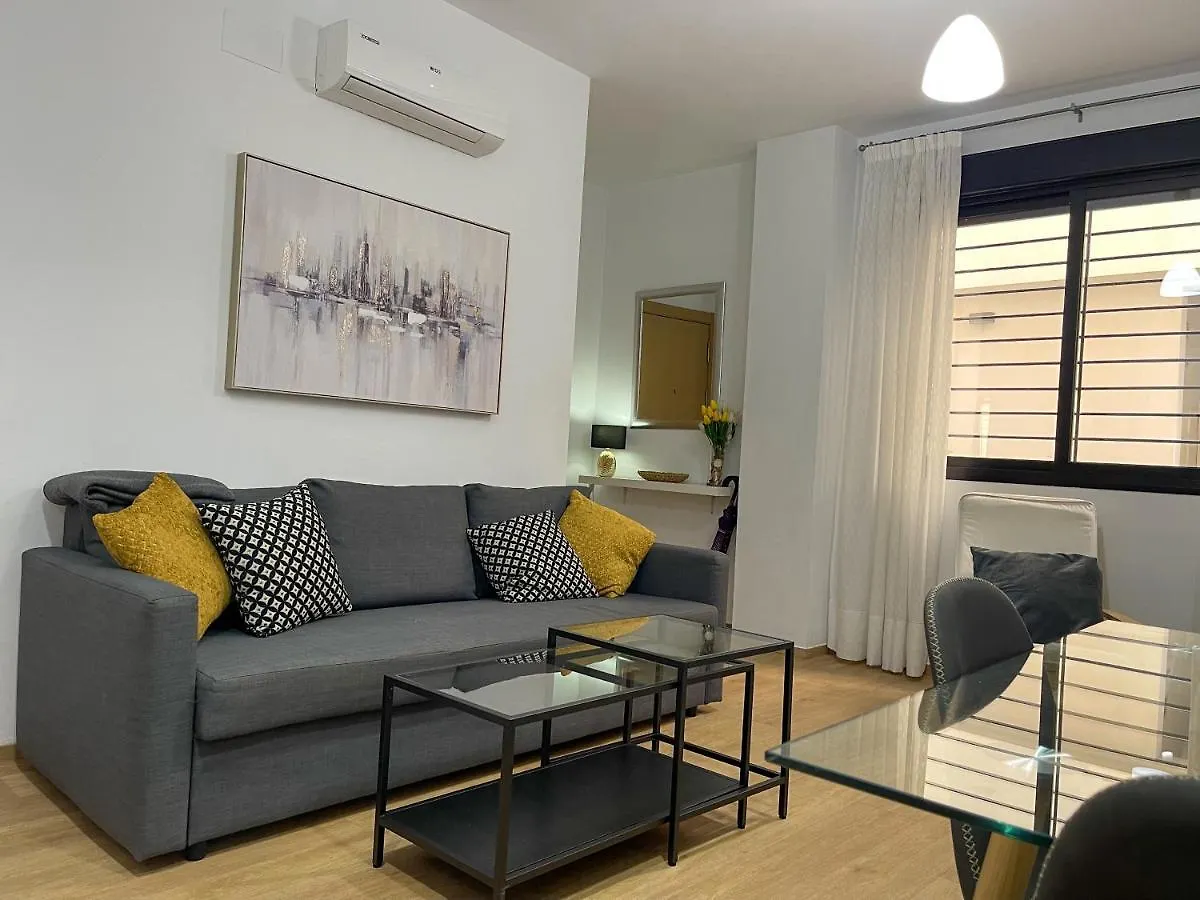 Quiet Apartment In The Heart Of Malaga Pool & Free Parking Spain